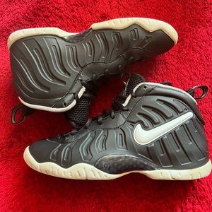 Nike Air Foamposite Pro Dr Doom Lil Posite Kids size 6.5y Black 644792-006